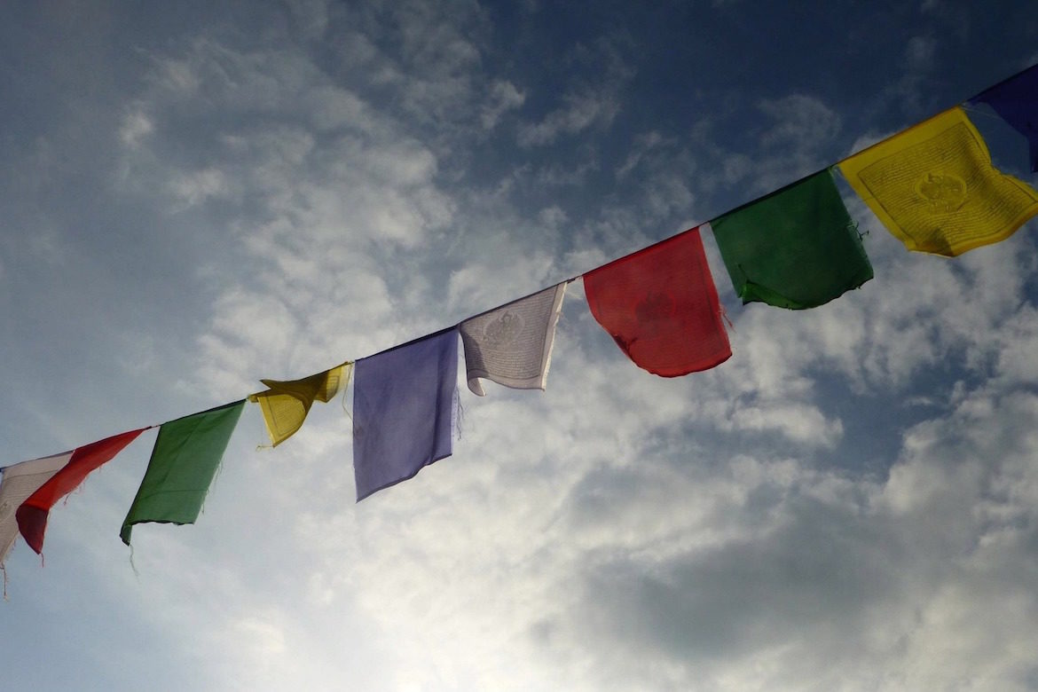 tibetan-flags
