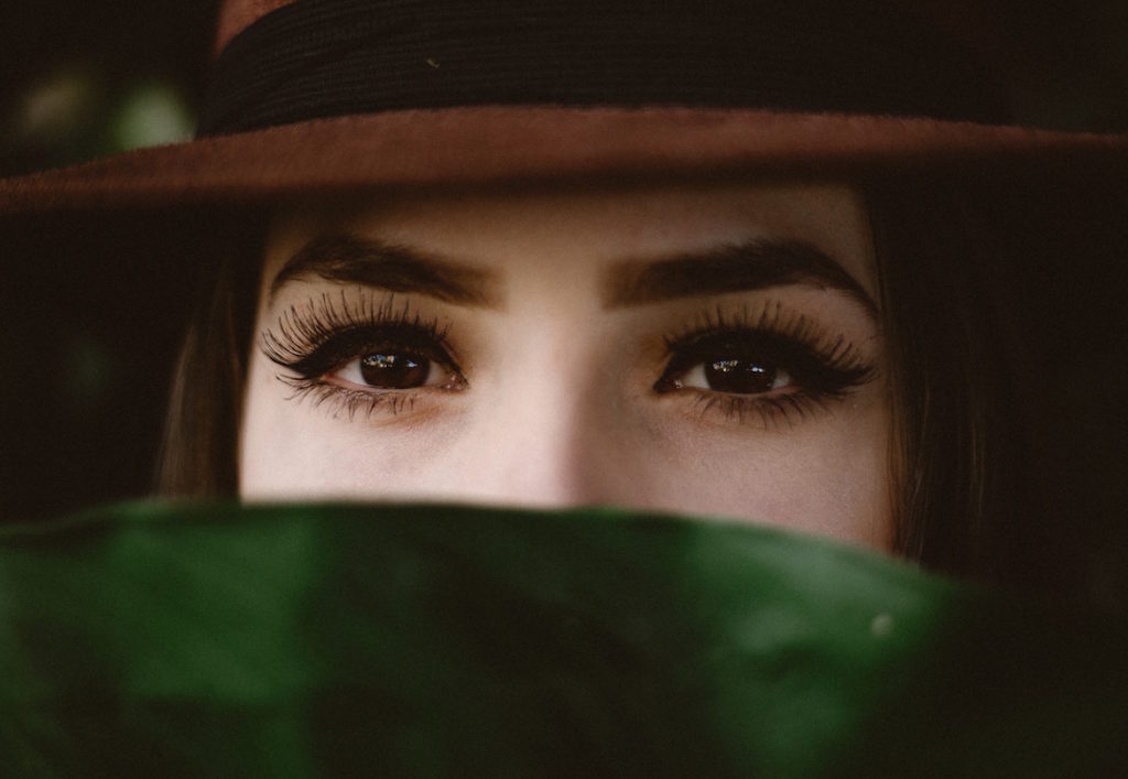 a-woman-eyes