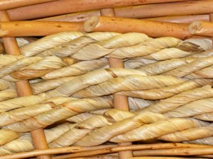 basket-weaving-wood