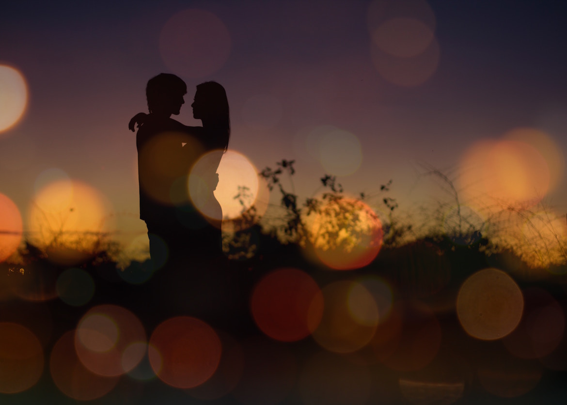 romantic-photo-of-couple